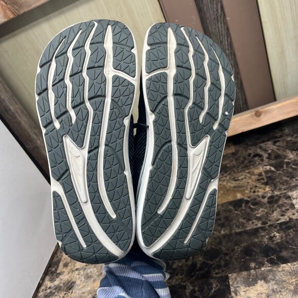 Altra Paradigm 7 Stability Support Running Shoes Black/Gray Women's Size 9.5 - Picture 7 of 10